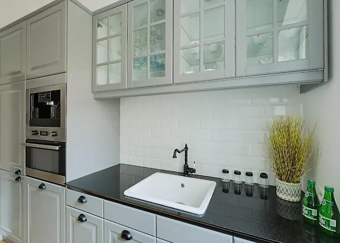 Place*unique Royal Route View*4 Bedrooms*6beds Warschau